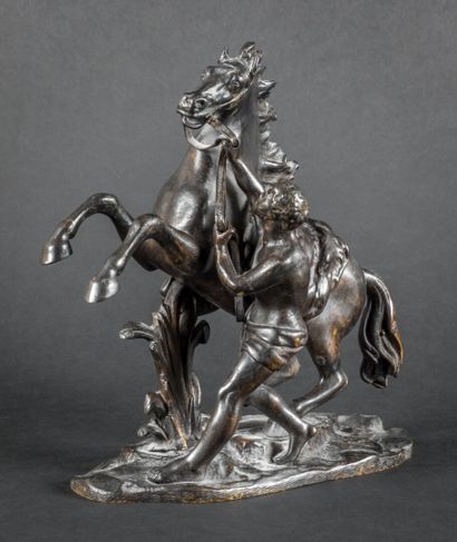 null After COUSTOU

Horse of Marly

Bronze group with brown patina.

H : 19 cm