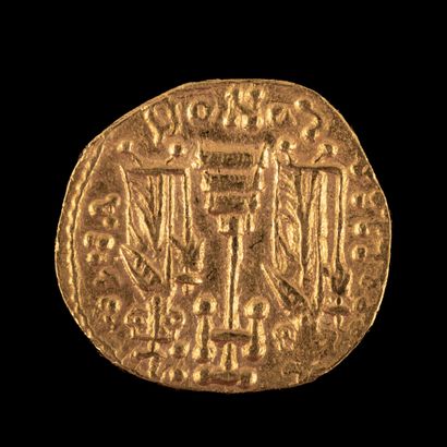 null CONSTANTIN IV, Solidus gold 

R/ Heraclius and Tiberius Constantinople 

Weight:...