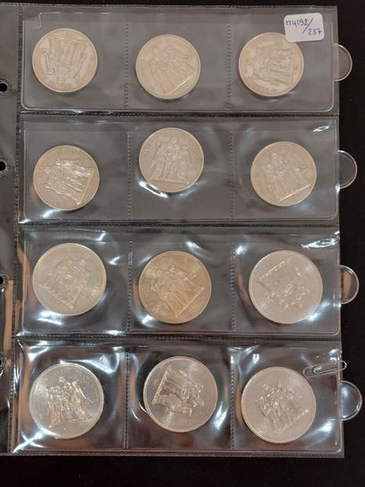 null A batch of 10 Fr and 50 Fr silver coins