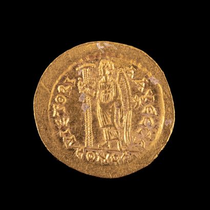null LEON I Solidus gold

A/ Bust in front - R/ Standing victory Constantinople 

Weight:...