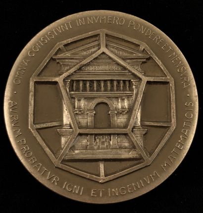 null Henri LAGRIFFOUL (1907 - 1981)

Fra Luca Pacioli

Medal in silver plated copper...