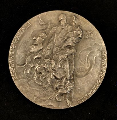 null Madeleine MOCQUOT (1910 - 1991)

Chateaubriand

Silver medal dated 1966

Weight...