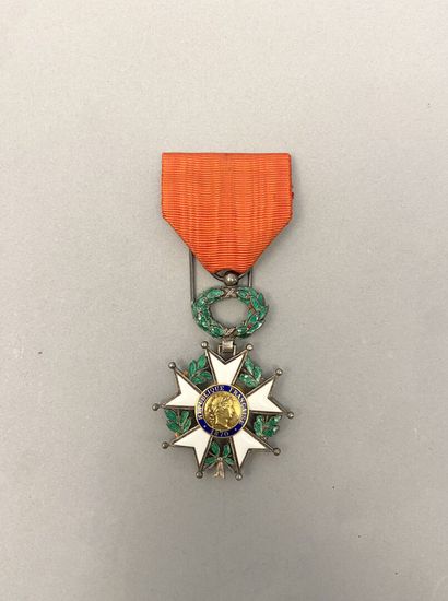 Etoile de chevalier de la Légion d'Honneur...