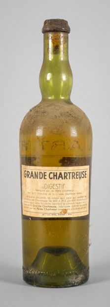 null 1	 bouteille 	CHARTREUSE 	jaune 		1951	 (es, basse) 
