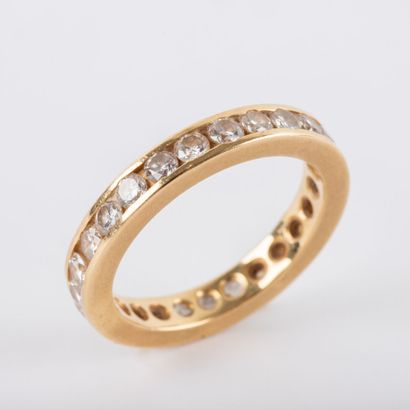 null American wedding band, brilliant-cut diamonds, approx. 1.70 carats, 18K gold...