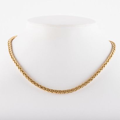 Collier or 18K, maille palmier.
Poids : 17,6...