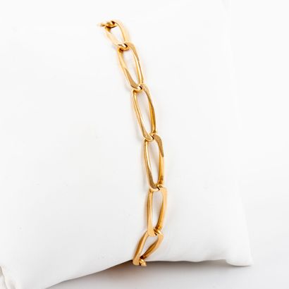 Collier or 18K, maille gourmette
Poids :...