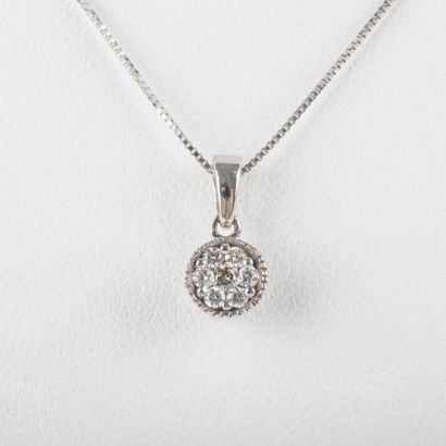 null Collier pendentif diamants taille brillant, 0.15 carat env, monture or gris...