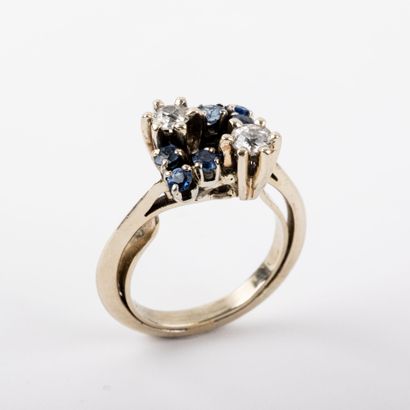null You and I" ring, old-cut diamonds, 2 x 0.20 carat approx., set with sapphires,...