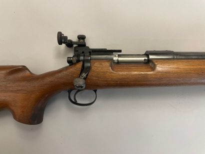 null Remington calibre 22 LR single shot rifle model 40 X, weapon number 357688 heavy...