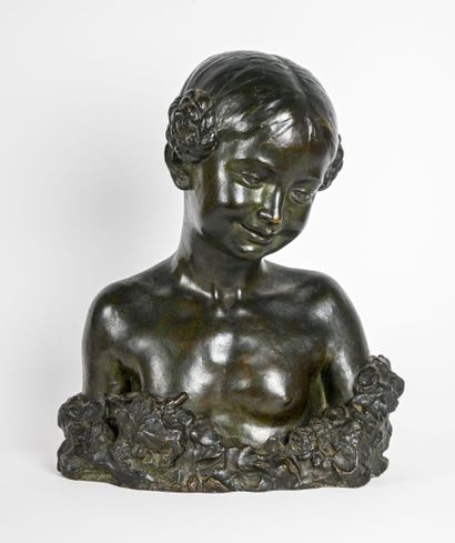 null Charles JONCHERY (1873-1937)
Buste de jeune fille
Sujet en bronze patine verte,...
