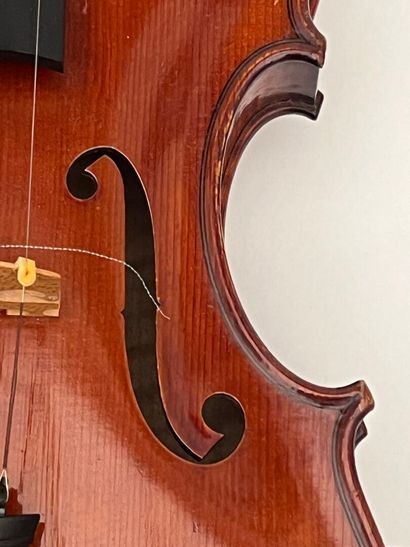 null Violon portant une étiquette "fait par Francesco DEL PRATO Luthier - terminé,...