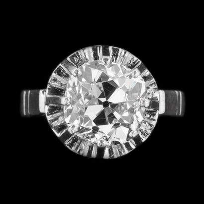 null Bague diamant coussin taille ancienne 2,71 carats, couleur L, pureté SI1, florescence...