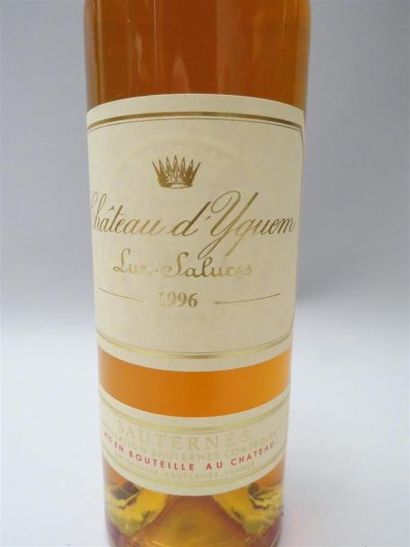 null 1 bouteille Château Yquem - Sauternes - 1996