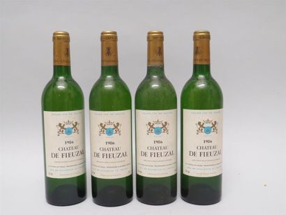 4 bouteilles Château Fieuzal. Léognan. Blanc...
