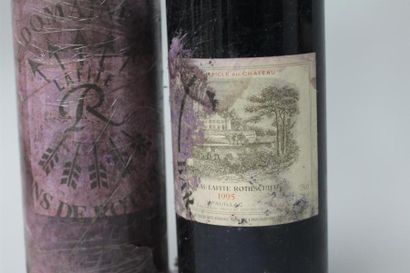 null 2 bouteilles Château Lafite Rotschild - 1995 - (Papier mauve incrusté dans ...