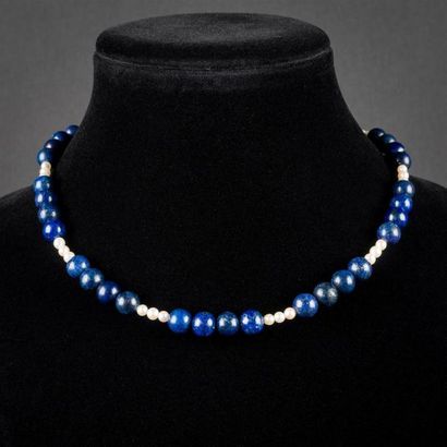 Collier perles de culture 4 mm et lapis lazuli...