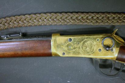 null Carabine Winchester commémorative modèle 1894 "Yellow Boy - Indian Carabine"....