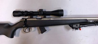 null Carabine à verrou CZ-452.
Calibre 22 LR, chargeur 10 coups amovible, crosse...