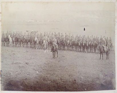 [AFRIQUE DU SUD]. Album in-quarto à l'italienne (28 X 39 cm) de 79 photographies...