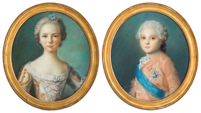null ECOLE FRANCAISE, dans le goût du XVIIIe
Paire de portraits 
Paire de pastels...