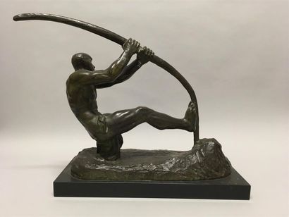 null Affortunato GORI (1895 - 1925) 
Jeune archer
Sculpture en bronze à patine verte...