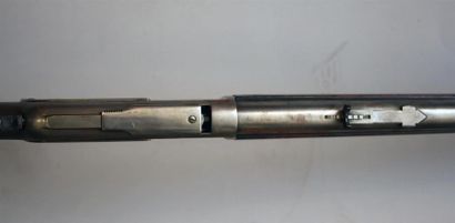 null Rare rifle Winchester 1873 numéro de série 121700A. Long canon rond de 635 mm...