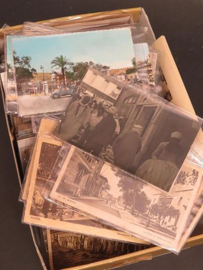 null ALGERIE - Lot d'environ 400 cartes postales anciennes (CPA) 
(chaque carte est...