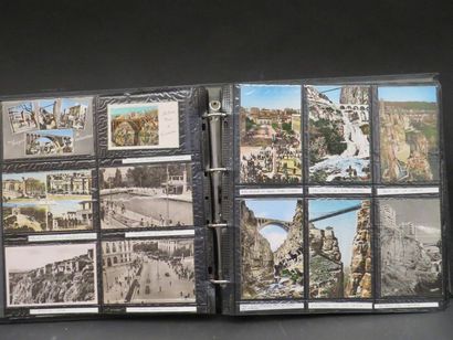 null ALGERIE - Classeur comprenant environ 340 cartes postales (vers 1950-60) dont...