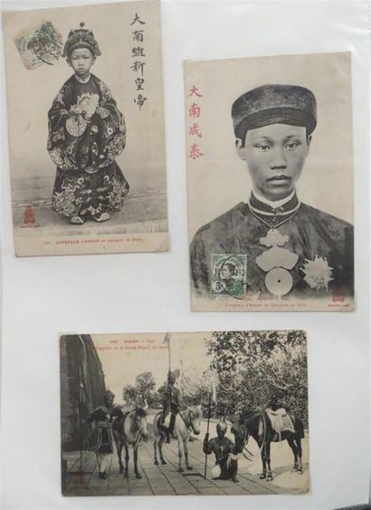 null INDOCHINE, JAPON, CHINE - Classeur comprenant environ 115 cartes postales anciennes...