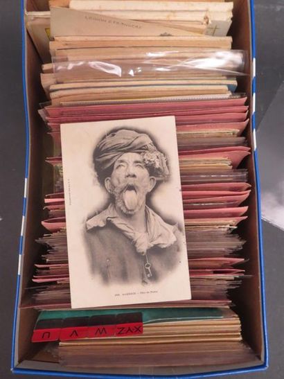 null ALGERIE - Lot d'environ 400 cartes postales anciennes (CPA) dont carnets
(dans...