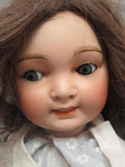 null Lot de trois poupées :
Poupée de marque Fleischman en composition , partie du...