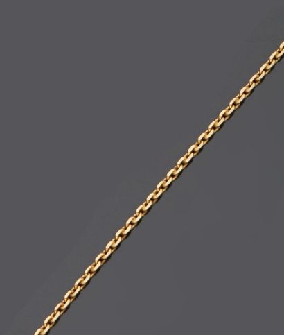 null 18 k (750 thousandths) yellow gold chain with alternating round and square meshes.

Weight:...