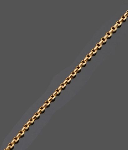 null 18 k (750 thousandths) yellow gold chain with chain link. 

Weight: 17 g - Length:...