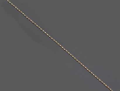 null 18 k (750 thousandths) yellow gold chain decorated alternately with meshes and...