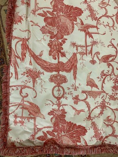 null Paire de rideaux en coton imprimé d'une toile de Jouy. Brunschwig & Fils, Kininvie...