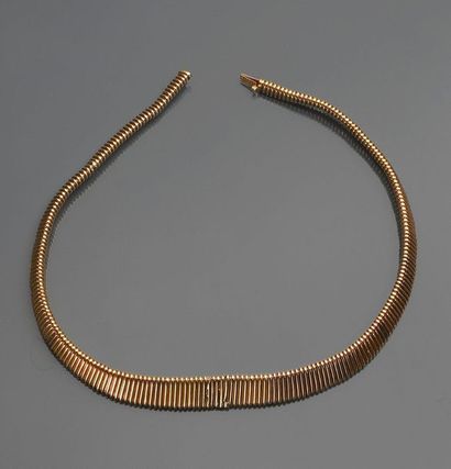 null Collier tubogaz en or jaune 18 k (750 millièmes) (usures, restauration).

Longueur...