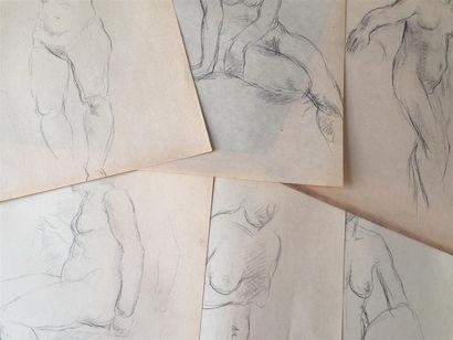 null Raoul POUILLAT (1902-1990)

Ensemble d'environ 160 dessins 

Etudes de nus

Sanguine,...
