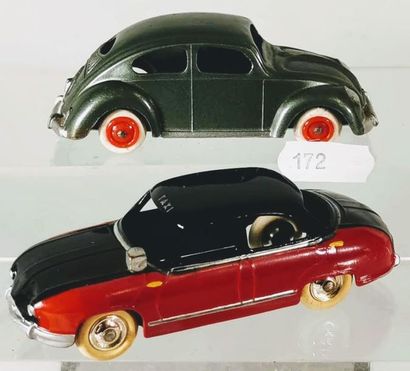 null CIJ: VW COCCINELLE, gris vert métal – Taxi PANHARD 54, rouge/noir.