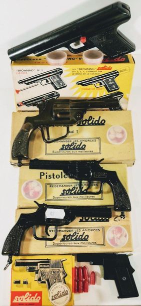 null SOLIDO - Armes de poing : « BROWNING » V 4 (flèche) - pistolet MOD T - pistolet...