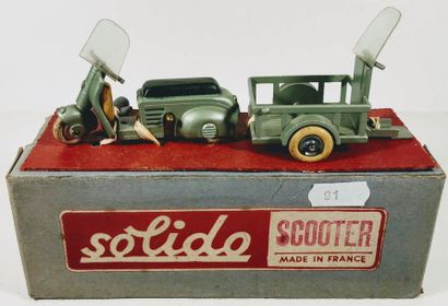 null SOLIDO - Boite SCOOTER 1952 type B avec triporteur et moteur.



Provenance...
