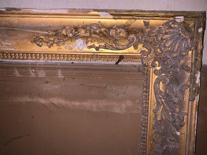 null Two Romantic period gilded stucco frames decorated with shells and foliated...