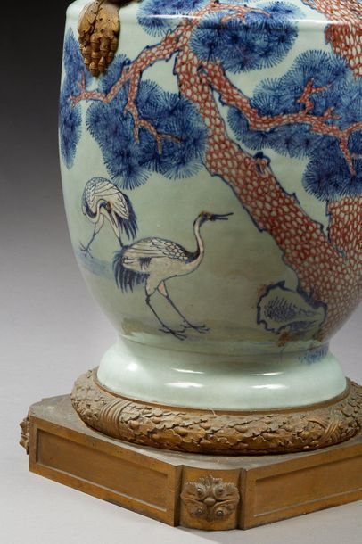 null CHINE - Epoque KANGXI (1662 - 1722) et Alfred BEURDELEY - Vase balustre à col...