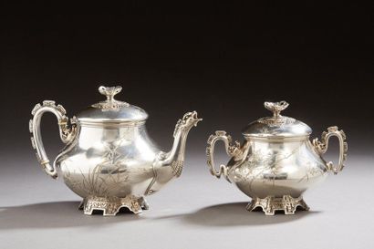 null CAILARD BAYARD, selfish teapot and its silver metal sugar bowl with an extreme...