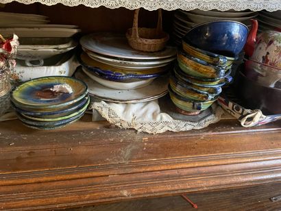 null Important lot of various dishes and ceramic plates