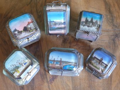 null Lot of 6 chromolithographed boxes on the theme of the World Fairs or touris...