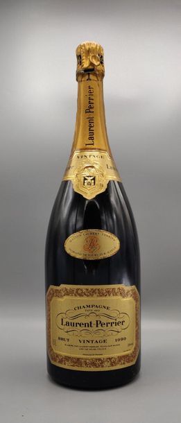 null Un magnum de champagne Laurent Perrier "Vintage 1990".
