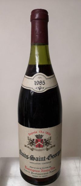 null 1 bouteille NUITS St. GEORGES - Desvignes Ainé & Fils 1985 Niveau à 3,5 cm.