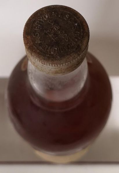 null 1 bouteille RHUM de BARBADOS "SUN-GLOW" - A.S. BRYDEN & SONS Années 60