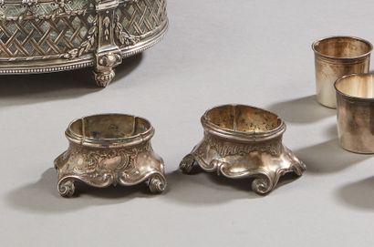 null Pair of silver saltcellars in the 18th century style.

Weight : 146 g